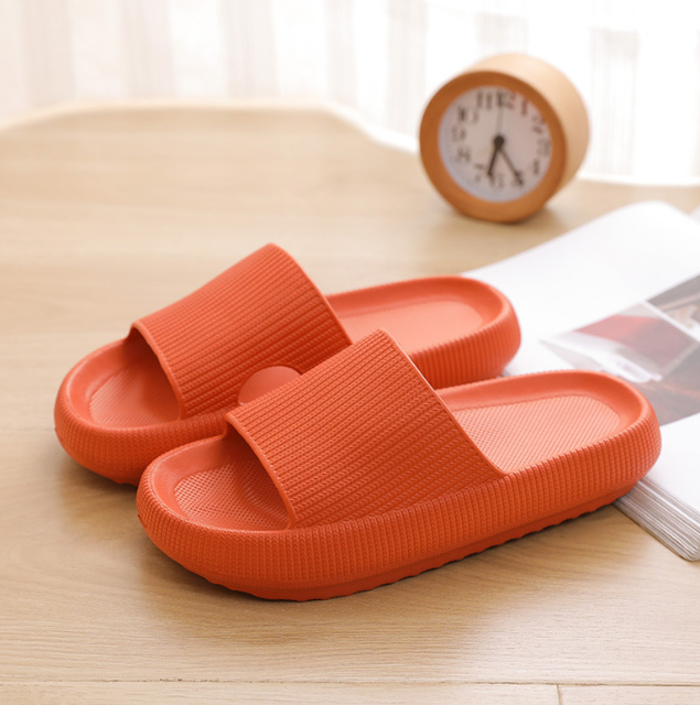 SOLE SOLE SLIPPERS