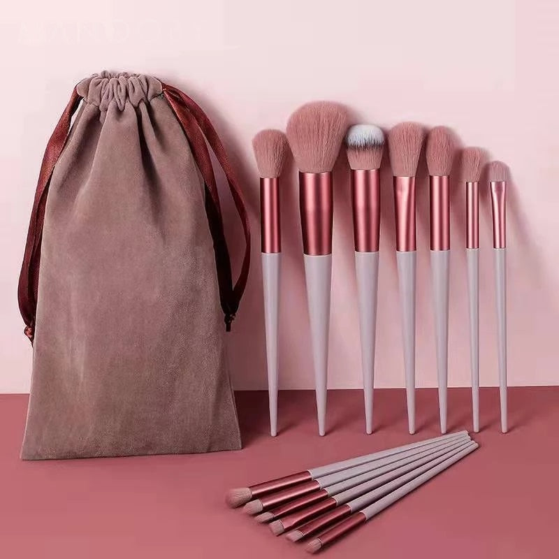 MAKE-UP BRUSHES SET