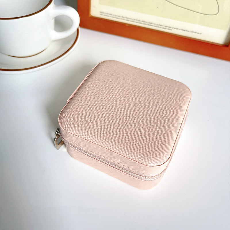 MINI JEWELRY CASE