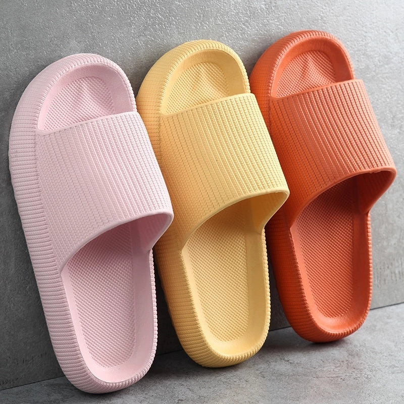 SOLE SOLE SLIPPERS