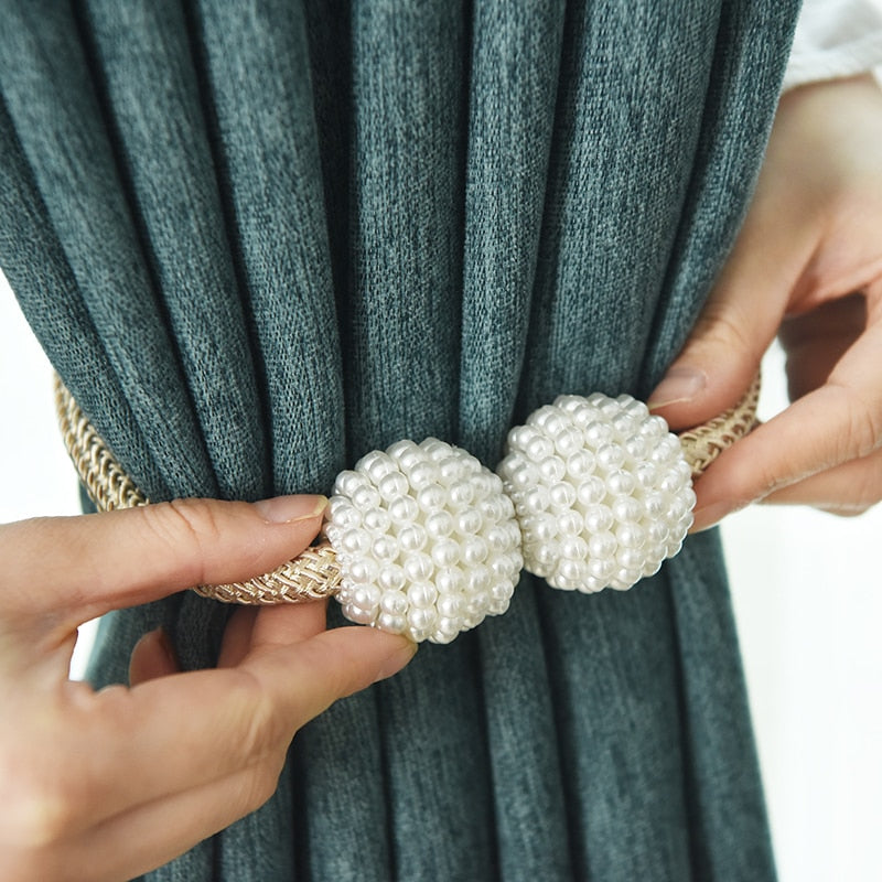 MAGNETIC BUCKLE CLIPS FOR CURTAINS