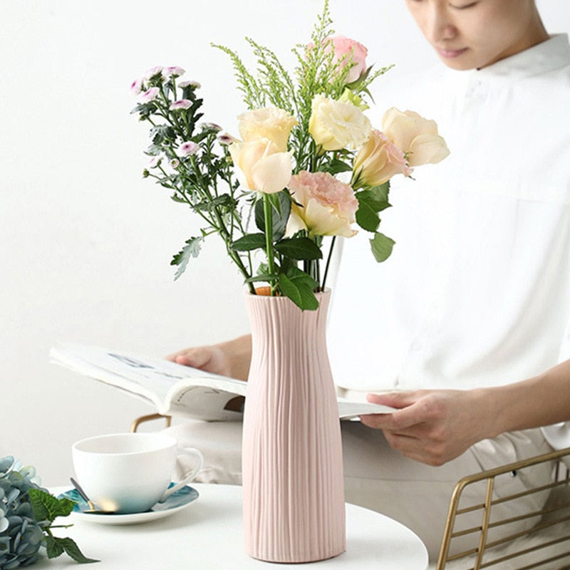 DECORATIVE FLOWER BASKET