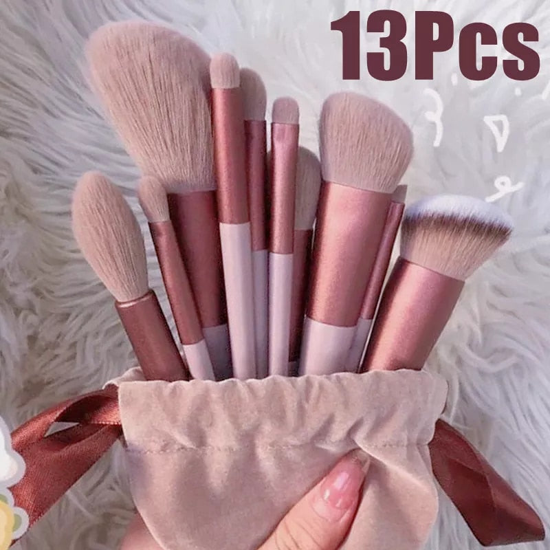 MAKE-UP BRUSHES SET